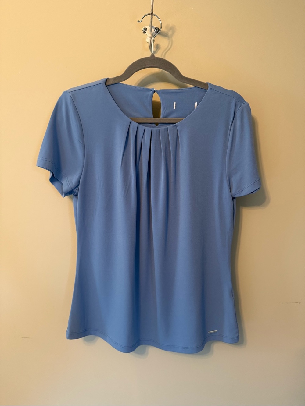 Calvin Klein Women’s M Pleated Front Short Sleeve Top - Blue